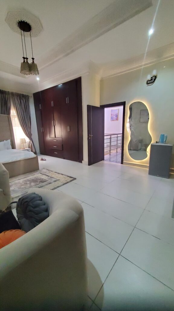 This is the picture of the Grande Deluxe Room